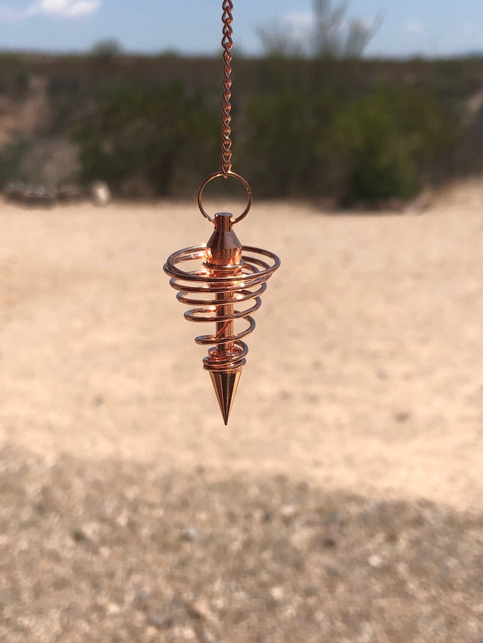 Copper Metal Light Weight Spiral Cone Point Pendulum. Healing Dowsing Reiki Pendulum for Divination and Chakra Balancing