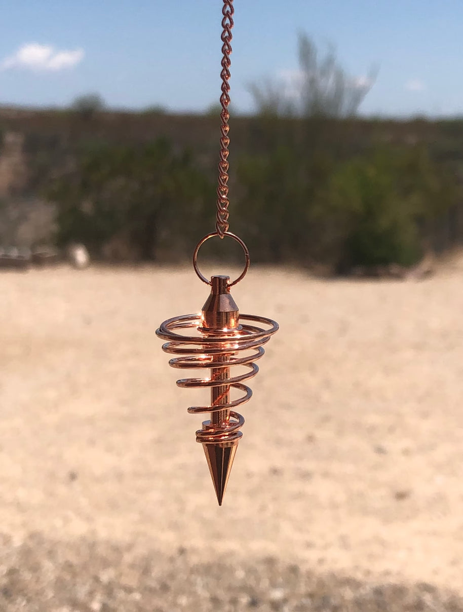 Copper Metal Light Weight Spiral Cone Point Pendulum. Healing Dowsing Reiki Pendulum for Divination and Chakra Balancing